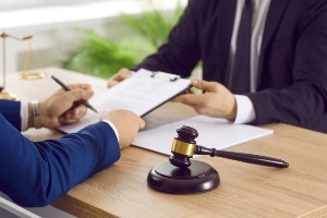 can i change my accident lawyer